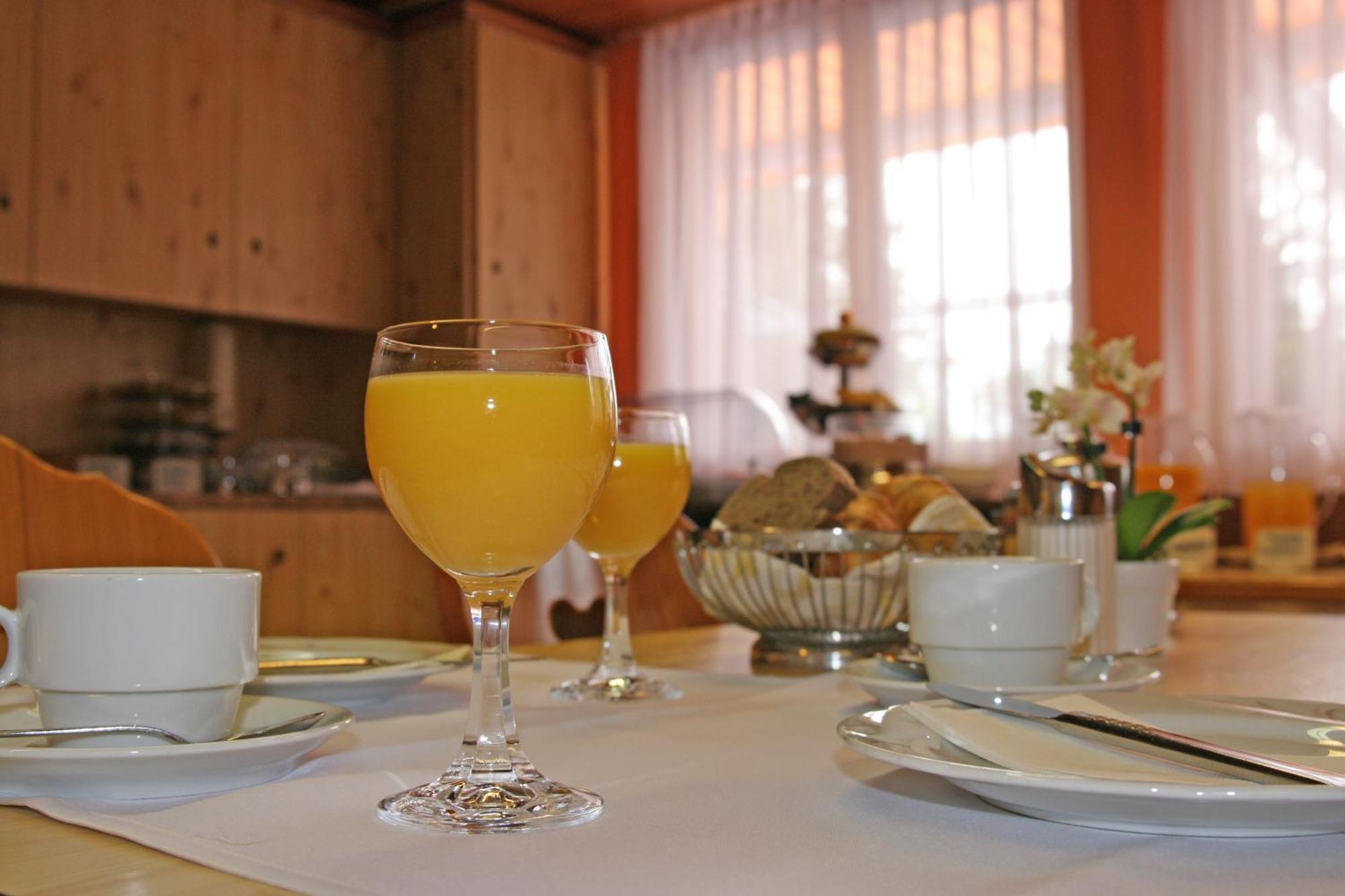Hotel Glaernisch Hof هورغن المظهر الخارجي الصورة