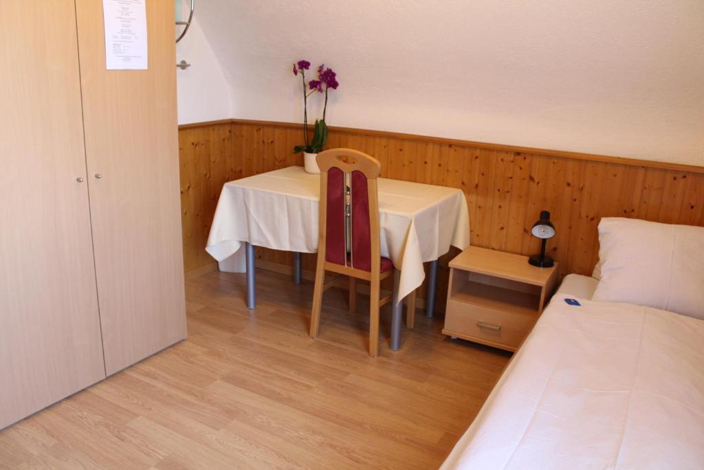 Hotel Glaernisch Hof هورغن الغرفة الصورة