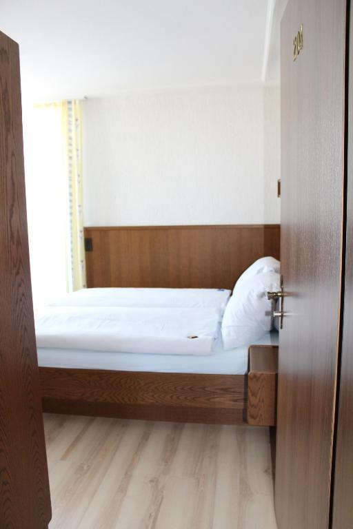 Hotel Glaernisch Hof هورغن الغرفة الصورة